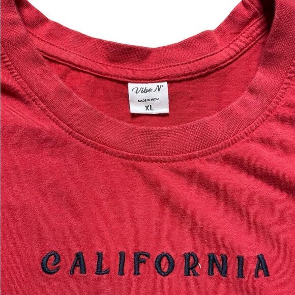 VIBE N' California Graphic T-Shirt Red Size XL - Picture 3 of 3